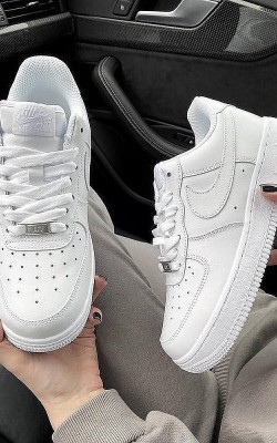 Nike Air Force Klasik