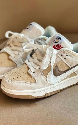 Dunk 85 Double Swoosh Bej