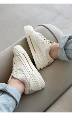 Nike Court Legacy Lift Bej